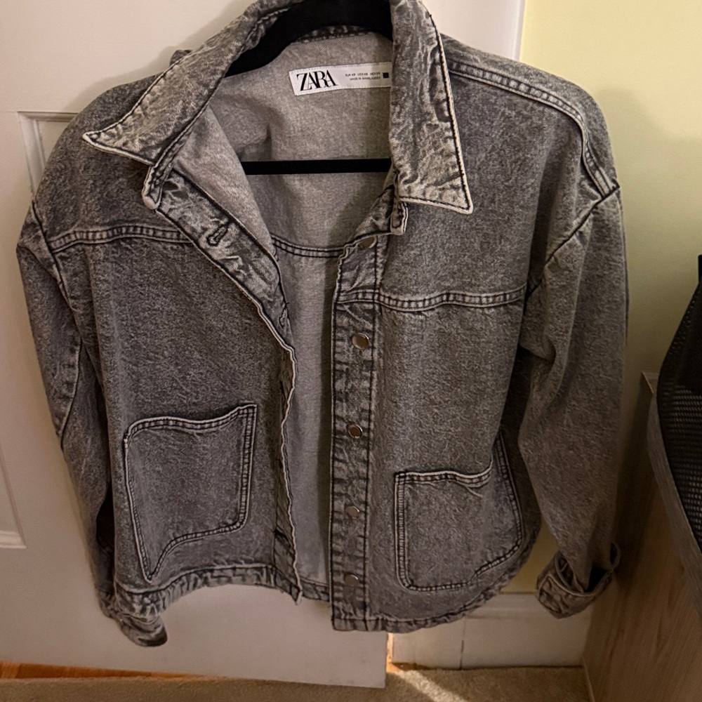 Zara Washed Black Denim Jacket